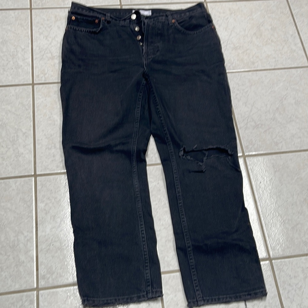 TopShop Chicago ripped knee high waist dad Jeans